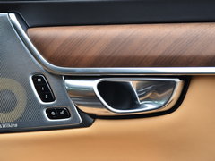 2016款 2.0T T6 AWD智尊版