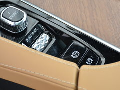 2016款 2.0T T6 AWD智尊版