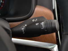 2016款 2.0T T6 AWD智尊版