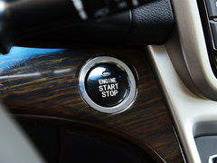 2016款 1.8T 自动智享版尊领型