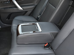 2016款 1.8T 自动智享版尊领型
