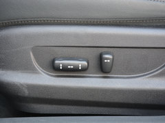 2016款 1.8T 自动智享版尊领型