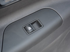 2016款 1.8T 自动智享版尊领型
