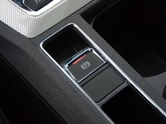 2016款 20T 两驱手动旗舰版
