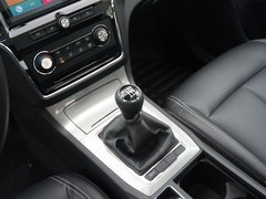 2016款 20T 两驱手动旗舰版
