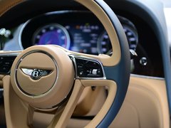 2016款 6.0T 标准版