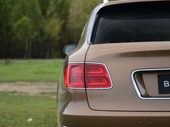2016款 6.0T 标准版