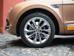 2016款 6.0T 标准版