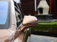 2016款 6.0T 标准版