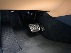 2016款 6.0T 标准版