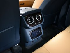 2016款 6.0T 标准版
