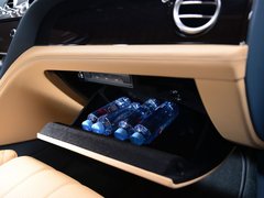 2016款 6.0T 标准版