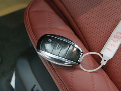 2016款 6.0T 标准版