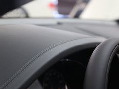 2016款 6.0T 标准版