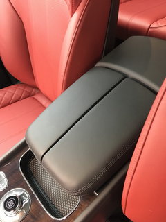 2016款 6.0T 标准版
