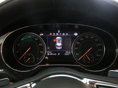 2016款 6.0T 标准版