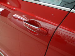 2016款 6.0T 标准版