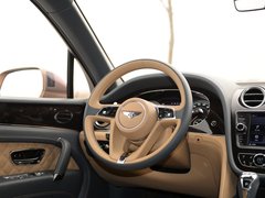 2016款 6.0T 标准版
