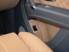 2016款 6.0T 标准版