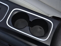 2016款 1.6L 自动豪华型