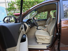 2016款 1.5T 手动舒适型7座