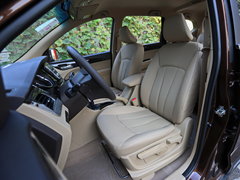 2016款 1.5T 手动舒适型7座