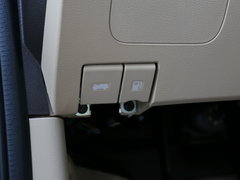 2016款 1.5T 手动舒适型7座