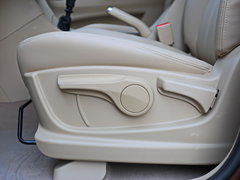 2016款 1.5T 手动舒适型7座