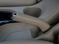2016款 1.5T 手动舒适型7座
