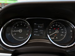 2016款 1.5T 手动舒适型7座