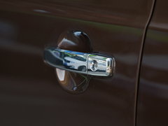 2016款 1.5T 手动舒适型7座
