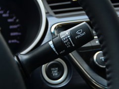 2017款 1.8L 自动精英型