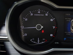 2017款 1.8L 自动精英型