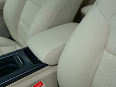 2017款 1.8L 自動精英型