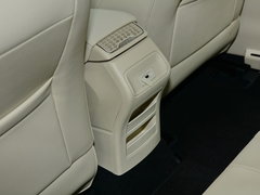 2017款 1.8L 自动精英型