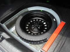 2017款 1.8L 自动精英型