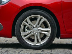 2017款 1.3T 自动旗舰型
