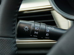 2017款 1.3T 自动旗舰型
