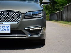 2017款 2.0T 尊耀版