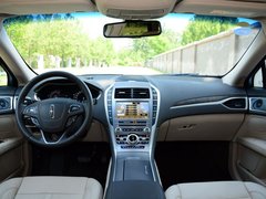 2017款 2.0T 尊耀版