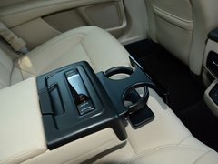2017款 2.0T 尊耀版