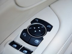 2017款 2.0T 尊耀版