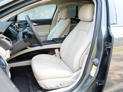 2017款 2.0T 尊耀版