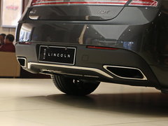 2017款 2.0T 尊耀版