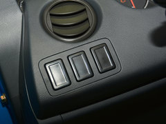 2016款 1.5L 手动时尚型