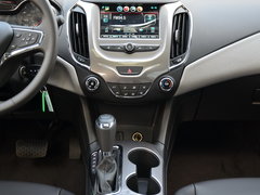 2017款 1.5L 手动炫锋版