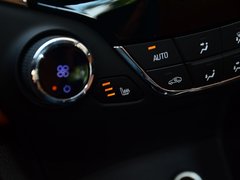 2017款 1.4T 双离合领锋版