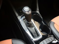 2017款 1.4T 双离合领锋版