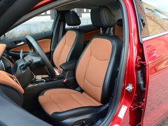 2017款 1.4T 双离合领锋版