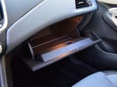 2017款 1.4T 双离合领锋版
